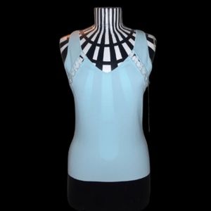 Women's Momento Top | Size M